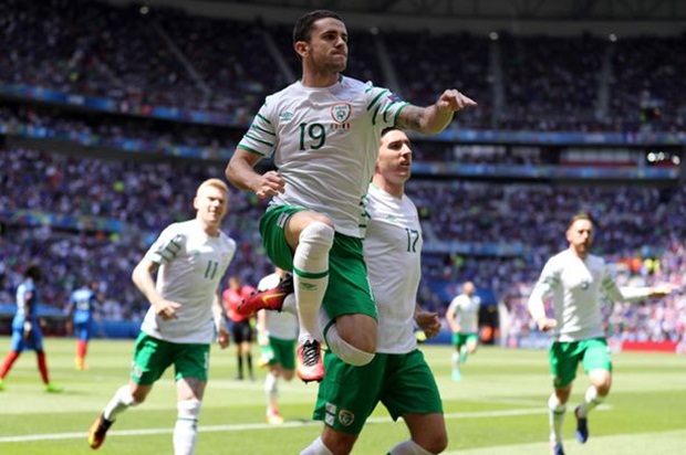 Ảnh bài viết Leicester tiến gần đến ngôi sao của CH Ireland