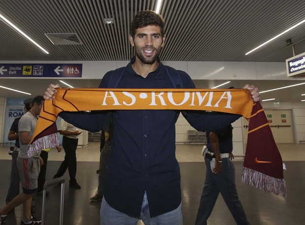 Ảnh bài viết Chính thức: Hậu vệ Tottenham đầu quân cho Roma