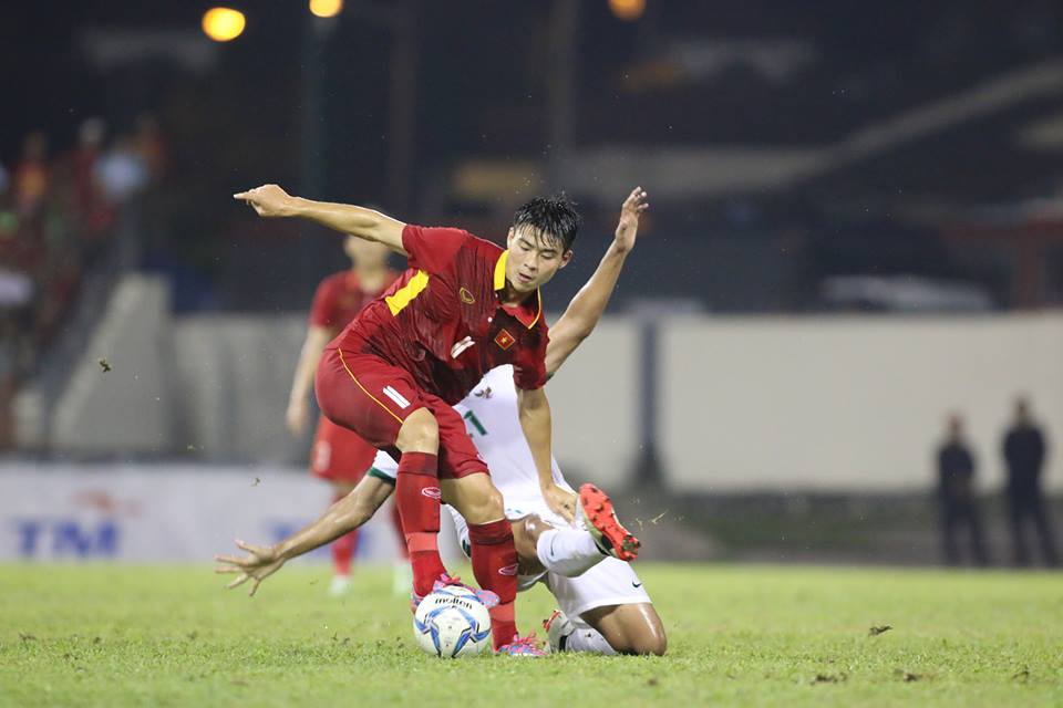 TRỰC TIẾP U22 Việt Nam 0-0 U22 Indonesia: Đối thủ không ngại phạm lỗi - Bóng Đá
