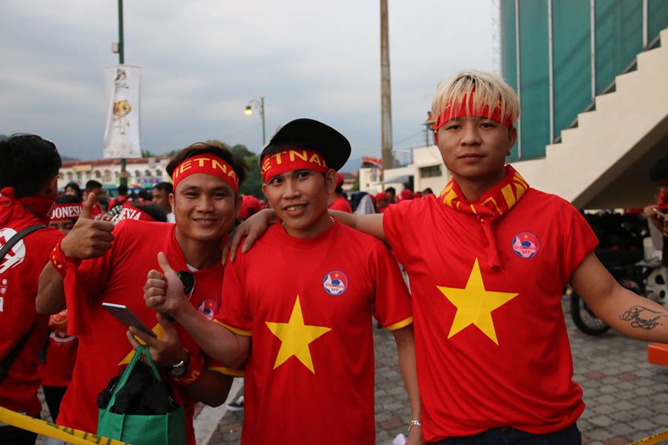  - Bóng Đá