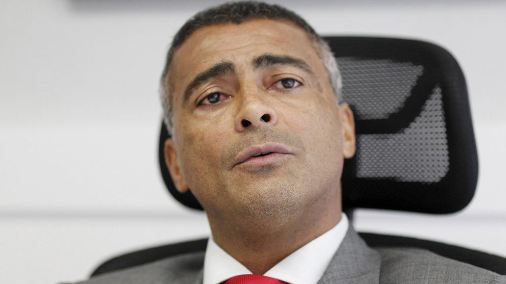 Romario bước vào con đường chính trị sau khi giã từ sân cỏ.