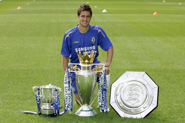 Joe Cole có hàng tá danh hiệu khi còn thi đấu tại Chelsea.