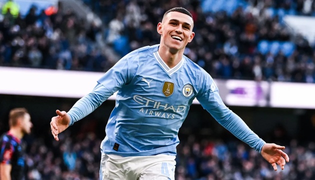 2. Phil Foden (tăng 20 triệu euro). Đây là mùa giải hay nhất của Phil Foden từ trước đến nay, khi tuyển thủ Anh liên tục mang đến những đóng góp quan trọng cho The Citizens.