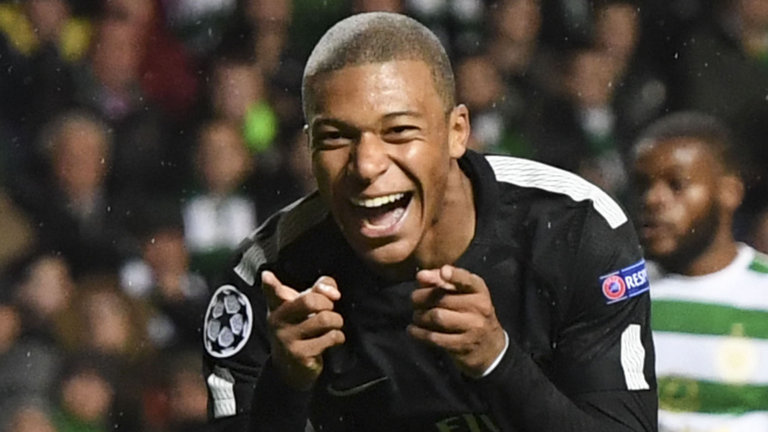 Mbappe đã có 5 bàn thắng sau 5 trận cho Paris Saint-Germain mùa này.