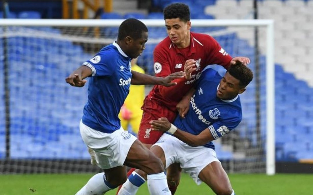 Hoever đã giúp The Reds đả bại Everton trong cả 2 lần chạm trán.