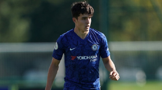 Ảnh bài viết Đối thủ nhắm thần đồng xuất sắc nhất học viện Chelsea