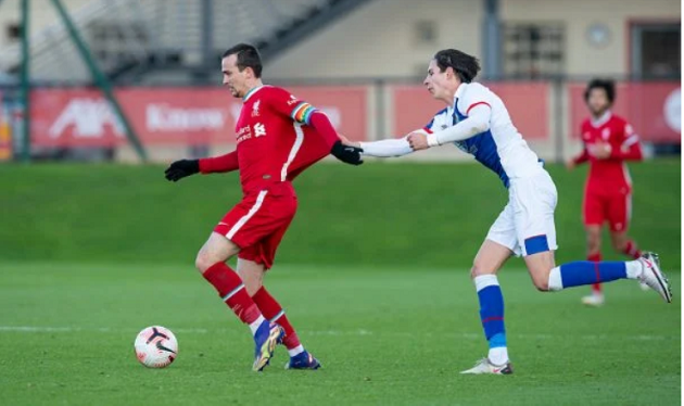 Ảnh bài viết Trung vệ Liverpool nghỉ hết năm
