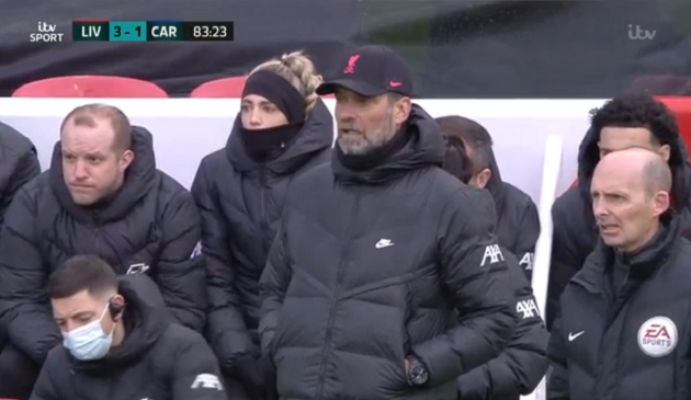 HLV Jurgen Klopp đã không giấu được vẻ lo lắng trước tình huống này. Diaz được bộ phận y tế chăm sóc nhanh và có vẻ ổn trở lại.