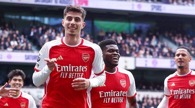 Ảnh bài viết Chris Sutton ca ngợi cầu thủ Chelsea bán cho Arsenal