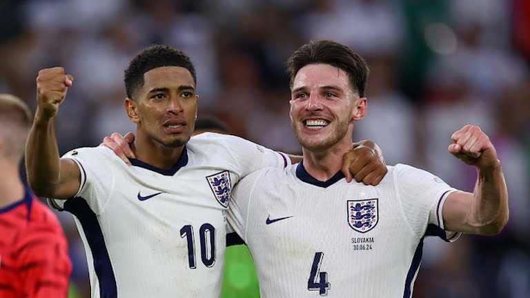 Ảnh bài viết Xác định 2 cặp tứ kết EURO 2024: Chung kết sớm; Cú sốc cho Anh?