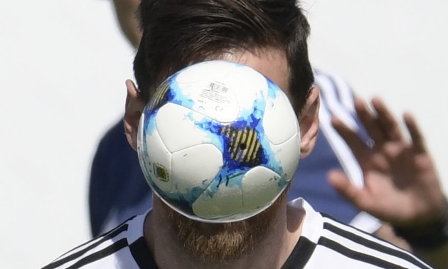 Ảnh bài viết Người Argentina đang đánh giá quả bóng hơn cả tài năng