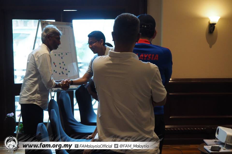 Ảnh bài viết Nóng! Malaysia họp chiến thuật, xuất hiện "nỗi ám ảnh" của Việt Nam