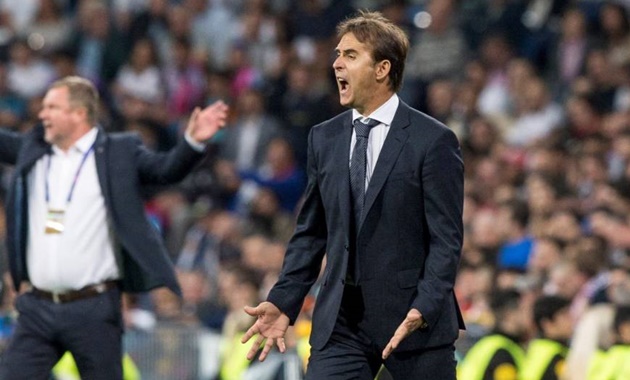 Lopetegui bị Milan cho 'leo cây'.