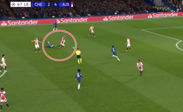 Ảnh bài viết Tadic: "Chưa bao giờ tôi chứng kiến điều đó trong đời mình"