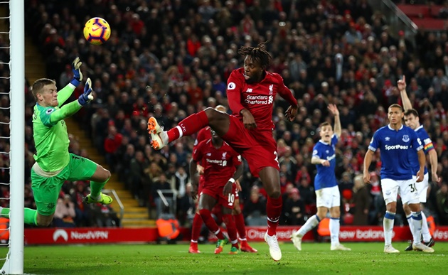 Ảnh bài viết 'Anh ta không cho Divock Origi vào sân bay Manchester'