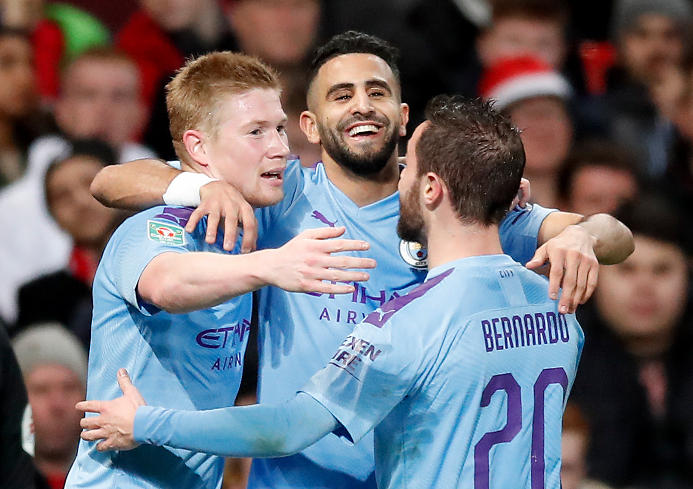 Ngôi sao đang chơi cho Man City được mệnh danh là Messi của bóng đá Algeria.