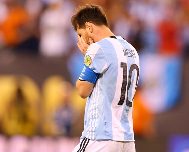 Messi có đáng nhận hết những lời chỉ trích?