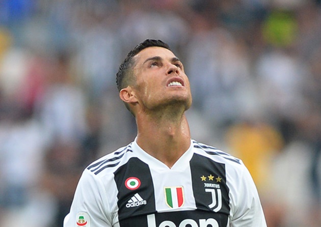 Ronaldo có thể bị hủy hợp đồng với Nike vì cáo buộc hiếp dâm.