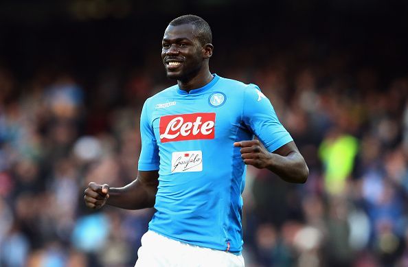 Koulibaly đang liên hệ với MU.