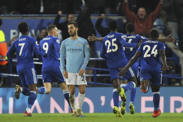 Hàng thủ ngày càng tệ của Man City.