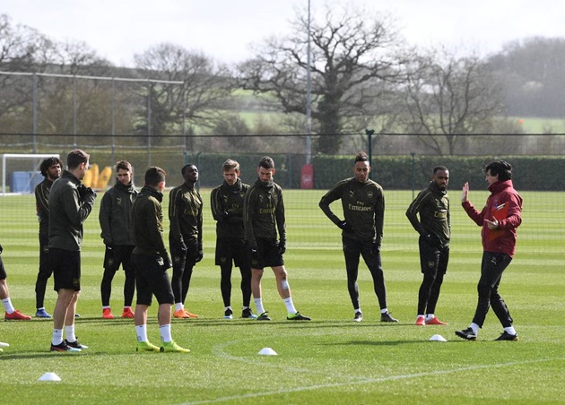 Ảnh bài viết Ông lớn đình đám đều tỏa sáng C1, áp lực đè nặng Arsenal tại C2