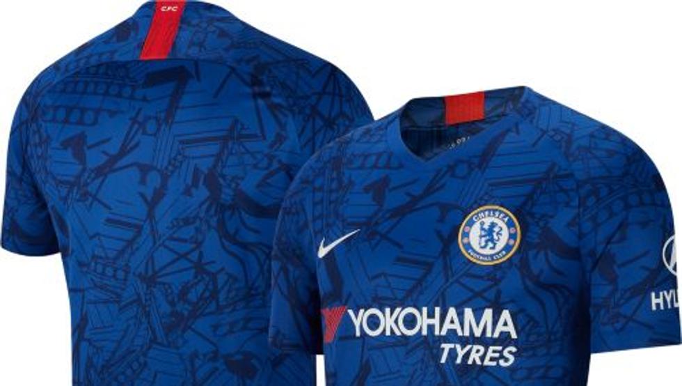 Tiếp tục một ông lớn khác của nước Anh góp mặt trong danh sách này. Chelsea với giá trị đội hình đã mua tới hiện tại khoảng 400.9 triệu euro xếp vị trí thứ 10.