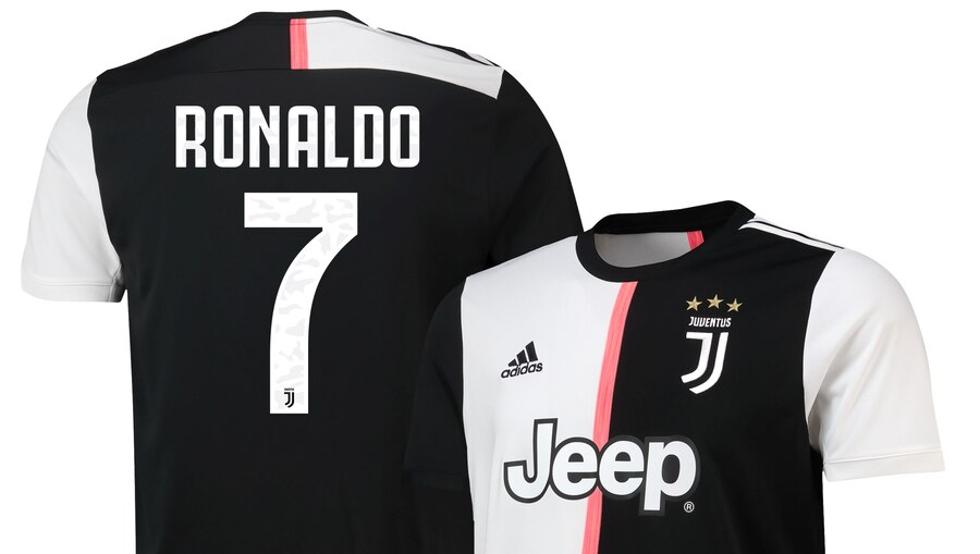 Trong khi đó, đương kim vô địch Serie A, Juventus về thứ 5 trong danh sách này. "Bà đầm già thành Turin" có giá trị đội hình đã mua tới hiện tại rơi vào khoảng 641.32 triệu euro.