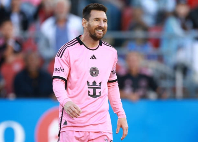 Ảnh bài viết Martino tiết lộ lý do để Messi ngồi dự bị