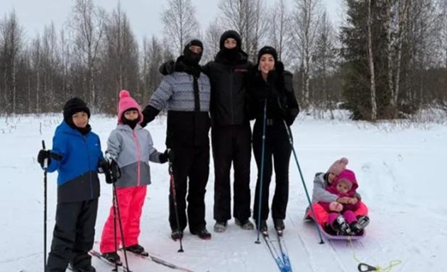 Ảnh bài viết Tạm quên bóng đá, Ronaldo tận hưởng Giáng sinh tại Phần lan