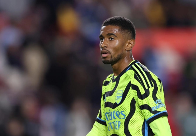 Ảnh bài viết Reiss Nelson trên đường rời Arsenal