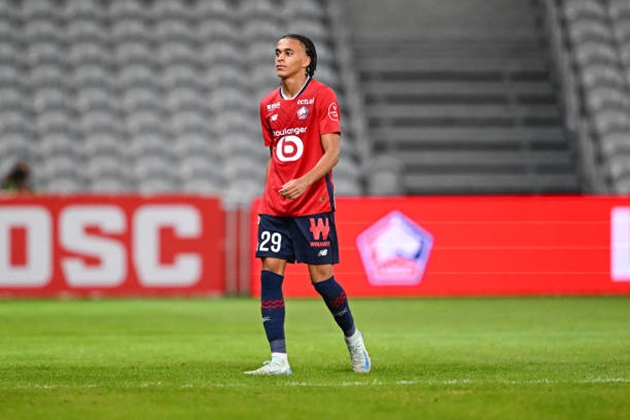 Ảnh bài viết Em trai Mbappe bị gạch tên khỏi đội hình đấu PSG