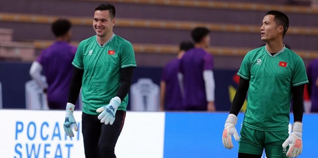 Ảnh bài viết Cơn đau đầu dễ chịu dành cho HLV Kim Sang-sik 