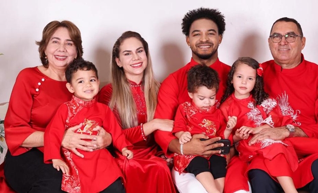 Ảnh bài viết Điểm tin bóng đá Việt Nam 29/1: Gia đình Xuân Son rạng rỡ đón Tết; Ngọc Tân "hờ hững" với QBV