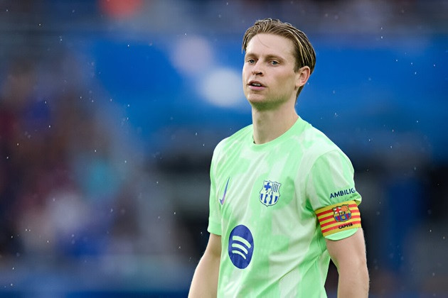 Ảnh bài viết Barca không nên ngó lơ cảnh báo của Ronald Koeman về Frenkie De Jong