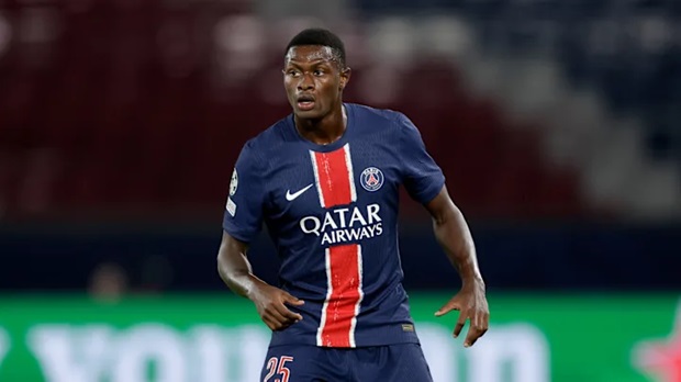 Ảnh bài viết Chuyển nhượng tối 20/12: Man Utd nhắm sao PSG; Real Madrid chiêu mộ sao mai