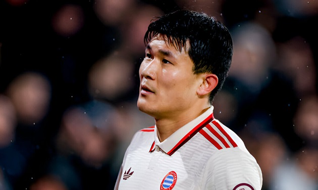 Ảnh bài viết Báo thủ Kim Min Jae lại gây họa cho Bayern Munich