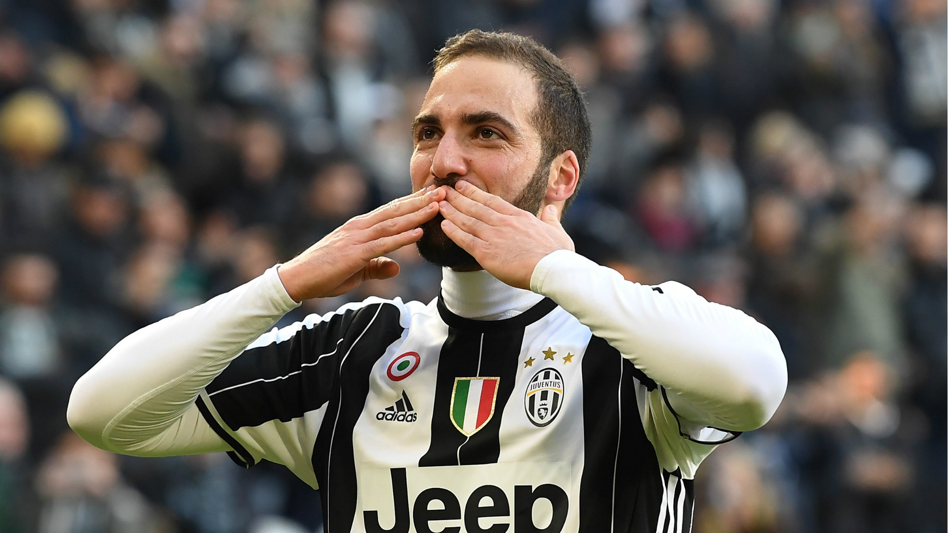 Higuain hiểu rằng chỉ có ghi bàn mới xóa tan mọi nghi ngờ