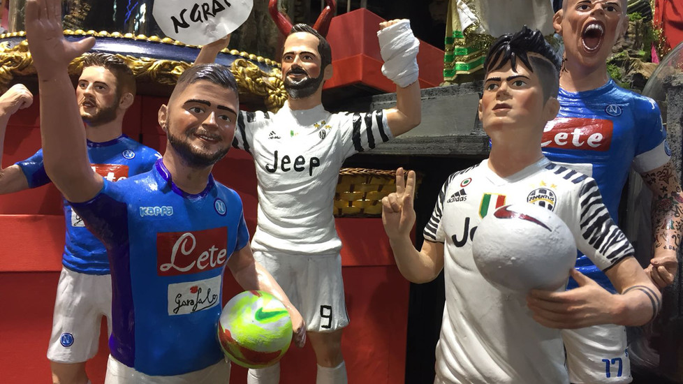 Ảnh bài viết Đại chiến Napoli - Juventus phiên bản các ngôi sao búp bê 