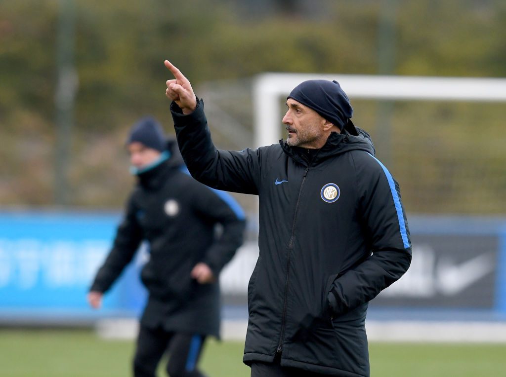 Khi được hỏi về Scudetto, ông trả lời: "Chúng tôi chỉ biết rằng sáng mai phải đến sân sớm để giữ chỗ, nếu không chẳng còn ghế ngồi."