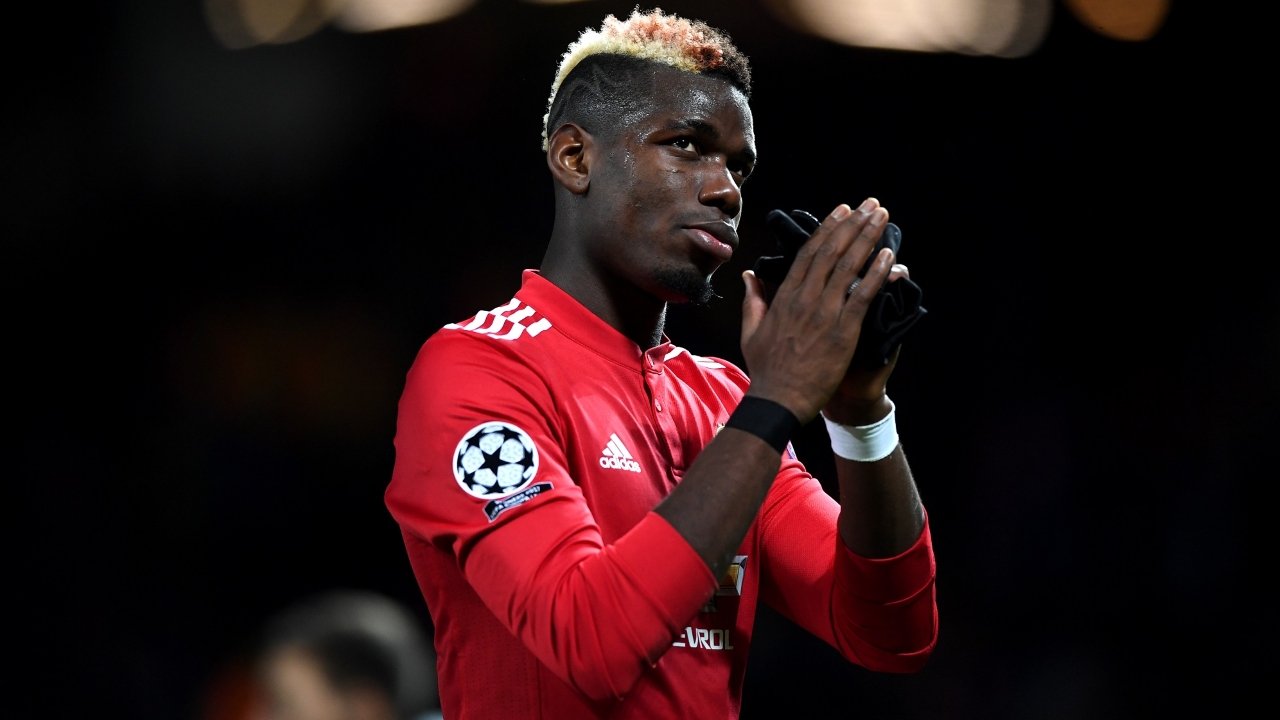 Lần đầu đến Man United, Pogba chỉ mới 18 tuổi.