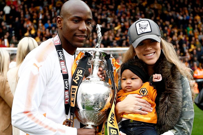 Ảnh bài viết Sao vừa thăng hạng Premier League lao đao vì gạ tình nữ sinh 16 tuổi