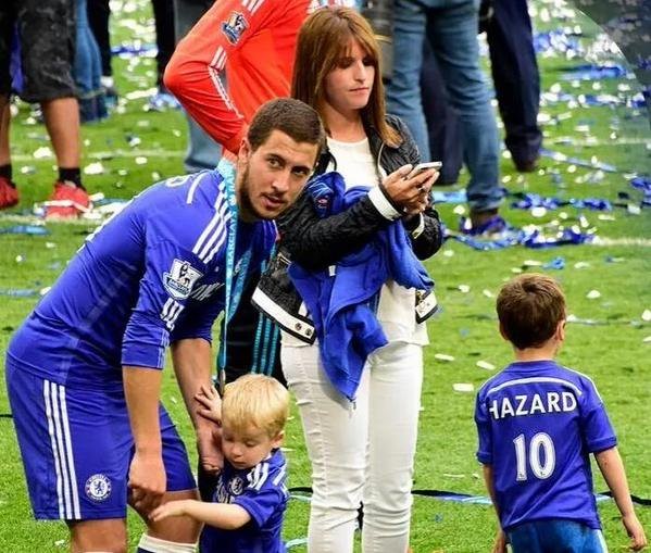 Cặp hoàng tử bé của Eden Hazard sẽ tạo nên không khí vui nhộn cho tuyển Bỉ.