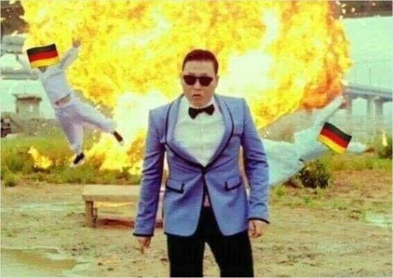 Ca sĩ đình đám Psy đã đốt cháy tuyển Đức.