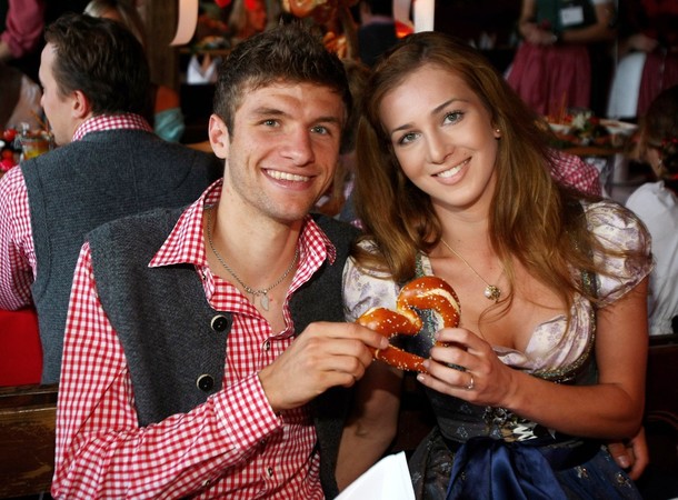 Ảnh bài viết WAGs những lần biến hậu trường thành 'chiến trường'