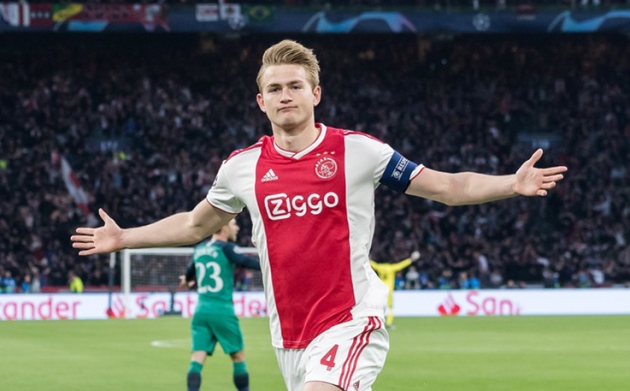 De Ligt là mục tiêu hàng đầu của HLV Solskjaer nhằm xây dựng lại hàng phòng ngự.