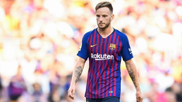 Rakitic sẽ rời Barca để đến Man Utd?