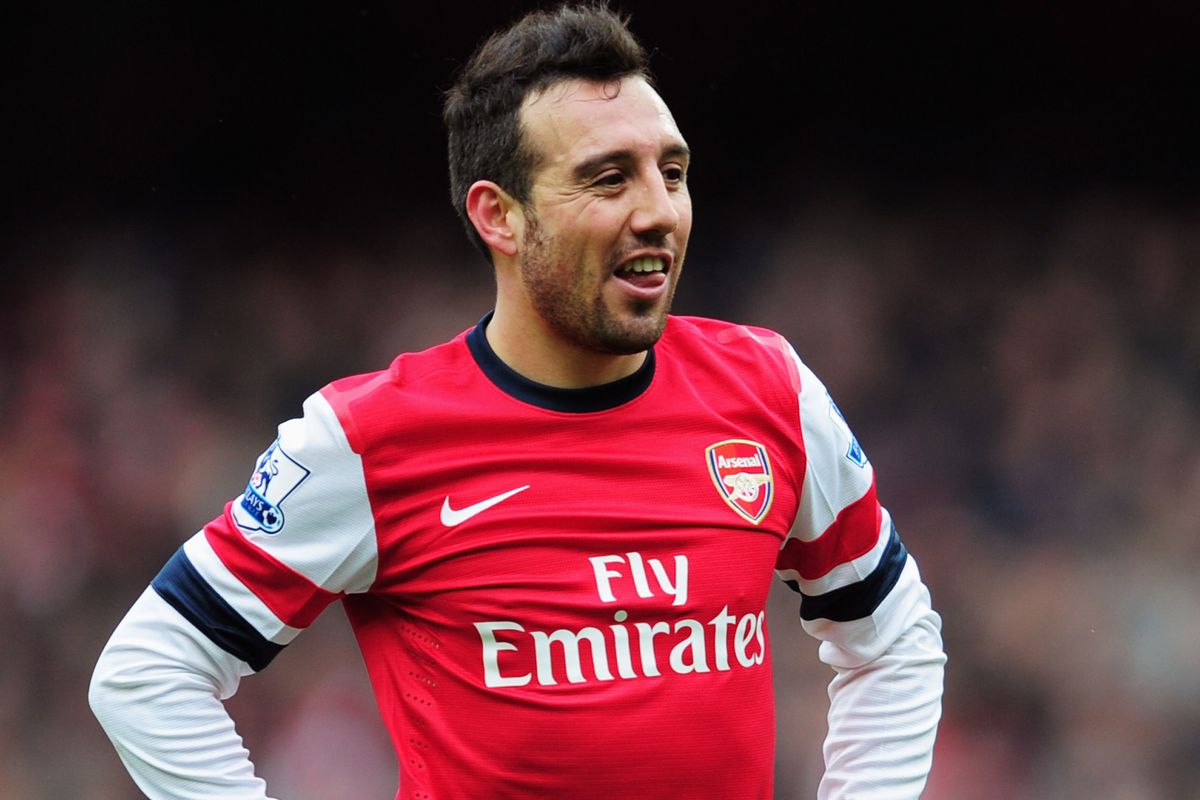 Theo Footballfancast, rất nhiều CĐV Arsenal đã kêu gọi BLĐ đội bóng chiêu mộ lại công thần 1 thời của CLB.