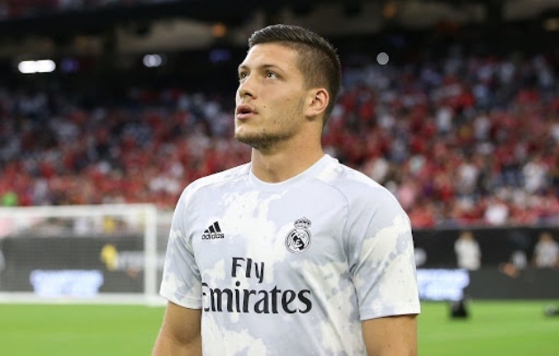1. Luka Jovic: Từng được Real Madrid giành giật và tìm mọi cách đưa về Santiago Bernabeu, nhưng những gì mà Jovic thể hiện tại Madrid chỉ là thảm hoạ.