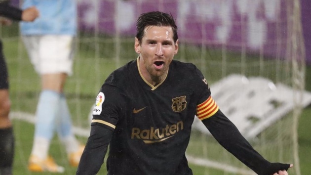 15. Lionel Messi: từng có nhiều vùng vằng về quyết định đi hay ở lại Camp Nou, tương lai chân sút người Argentina nhiều khả năng sẽ được sáng tỏ sau mùa hè 2021.