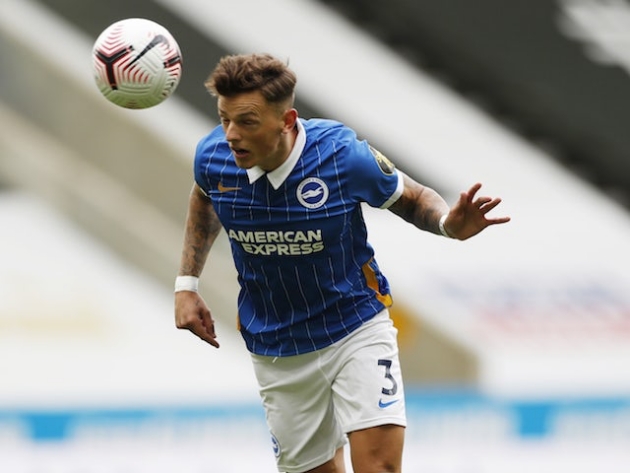 Ảnh bài viết Rob Lee chỉ ra cái tên hoàn hảo giúp Liverpool bớt nhớ Van Dijk